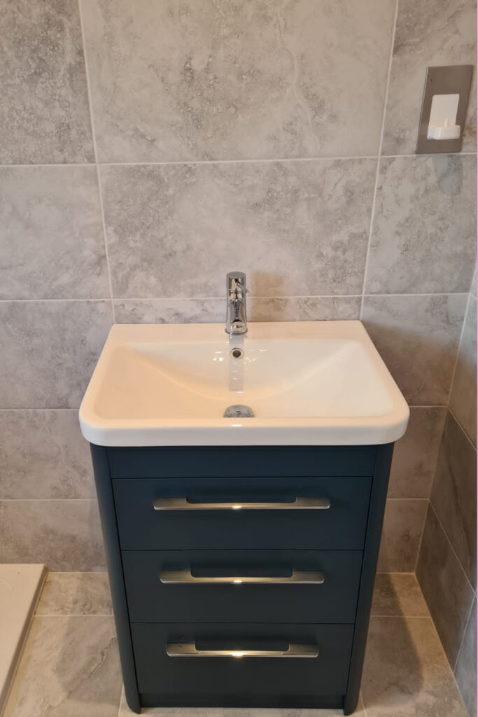 bathroom fitting sink